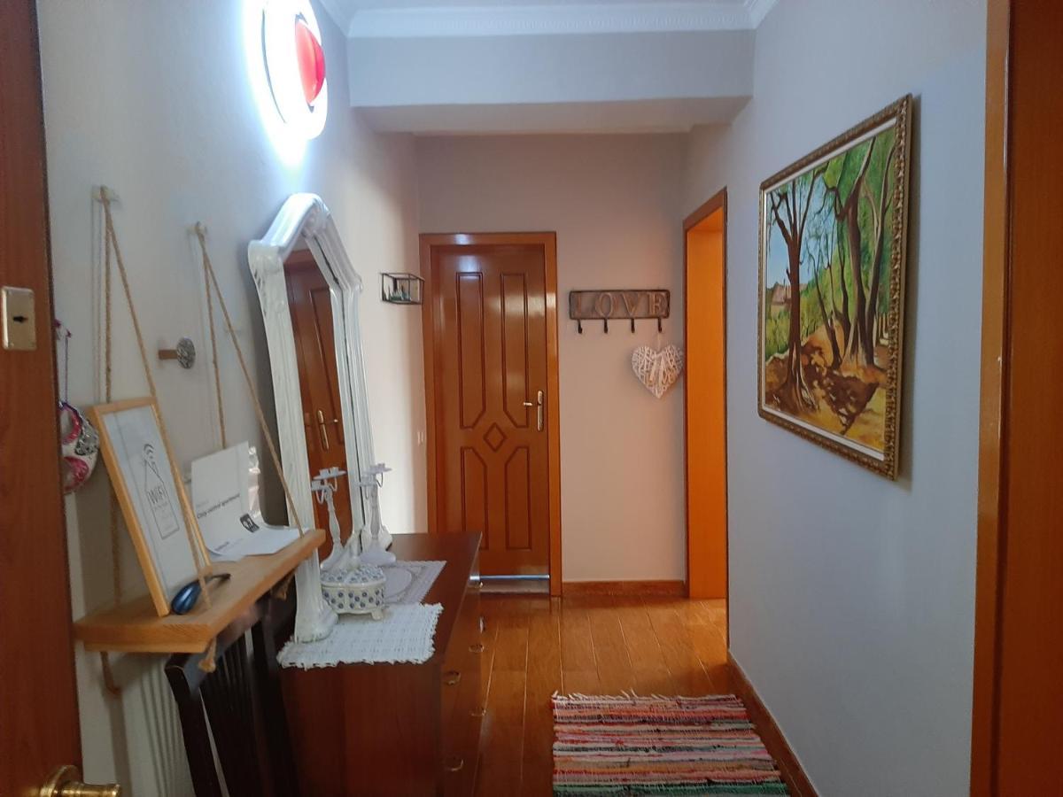 Cosy Central Apartment Shkoder Exterior photo